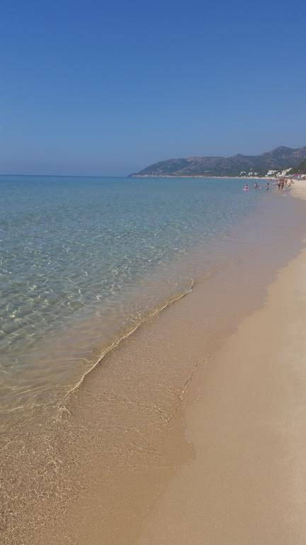 Villa Eden Home Holiday Santa Margherita di Pula Luaran gambar