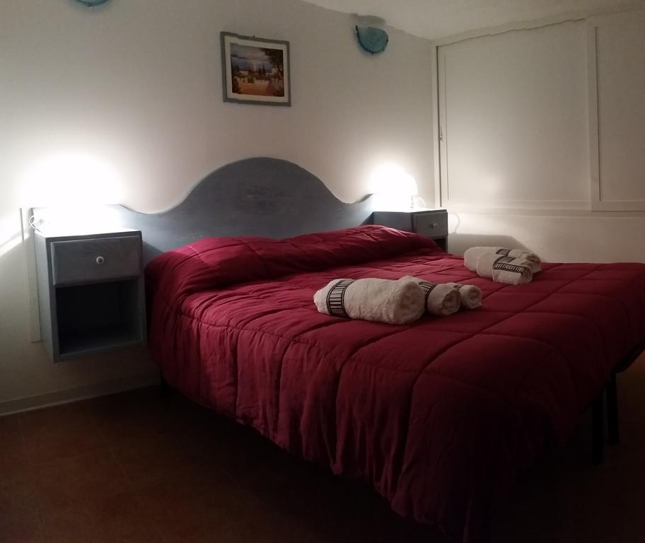 Villa Eden Home Holiday Santa Margherita di Pula Luaran gambar