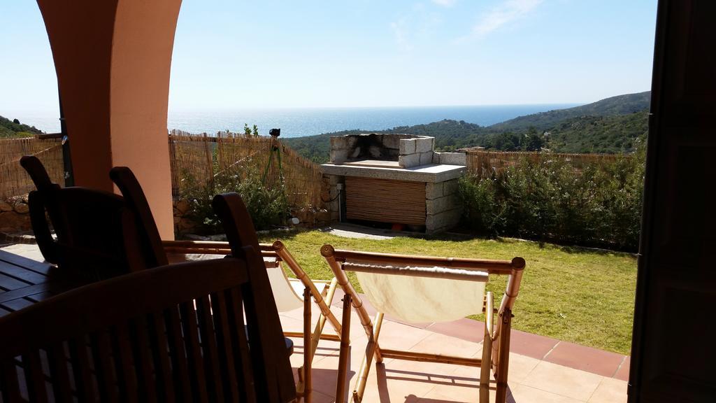 Villa Eden Home Holiday Santa Margherita di Pula Luaran gambar
