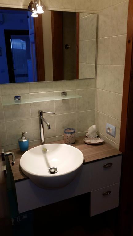 Villa Eden Home Holiday Santa Margherita di Pula Luaran gambar